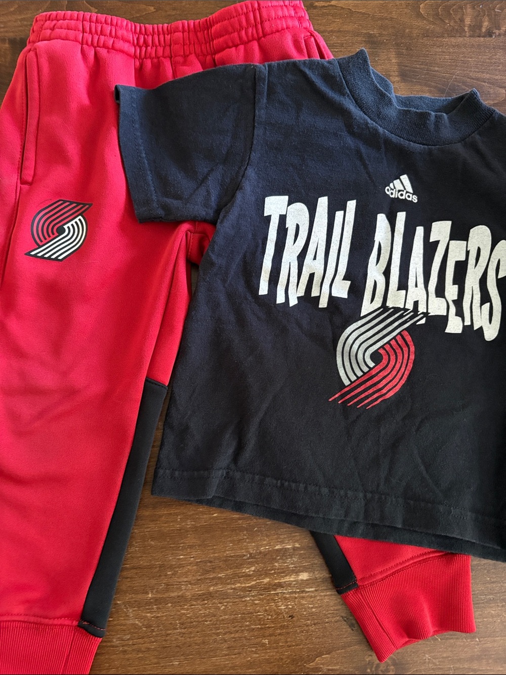 PORTLAND TRAIL BLAZERS Size 2T T-Shirt & Joggers #12 LaMarcus Aldridge